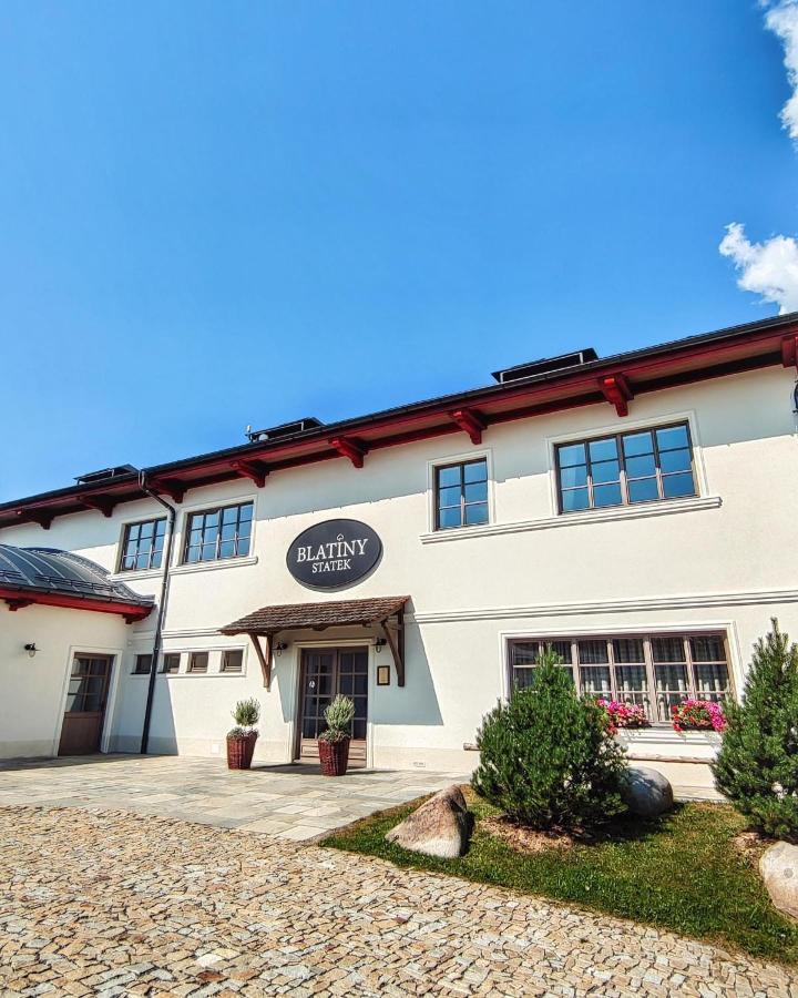 Statek Blatiny Hotel Snezne  Exterior photo