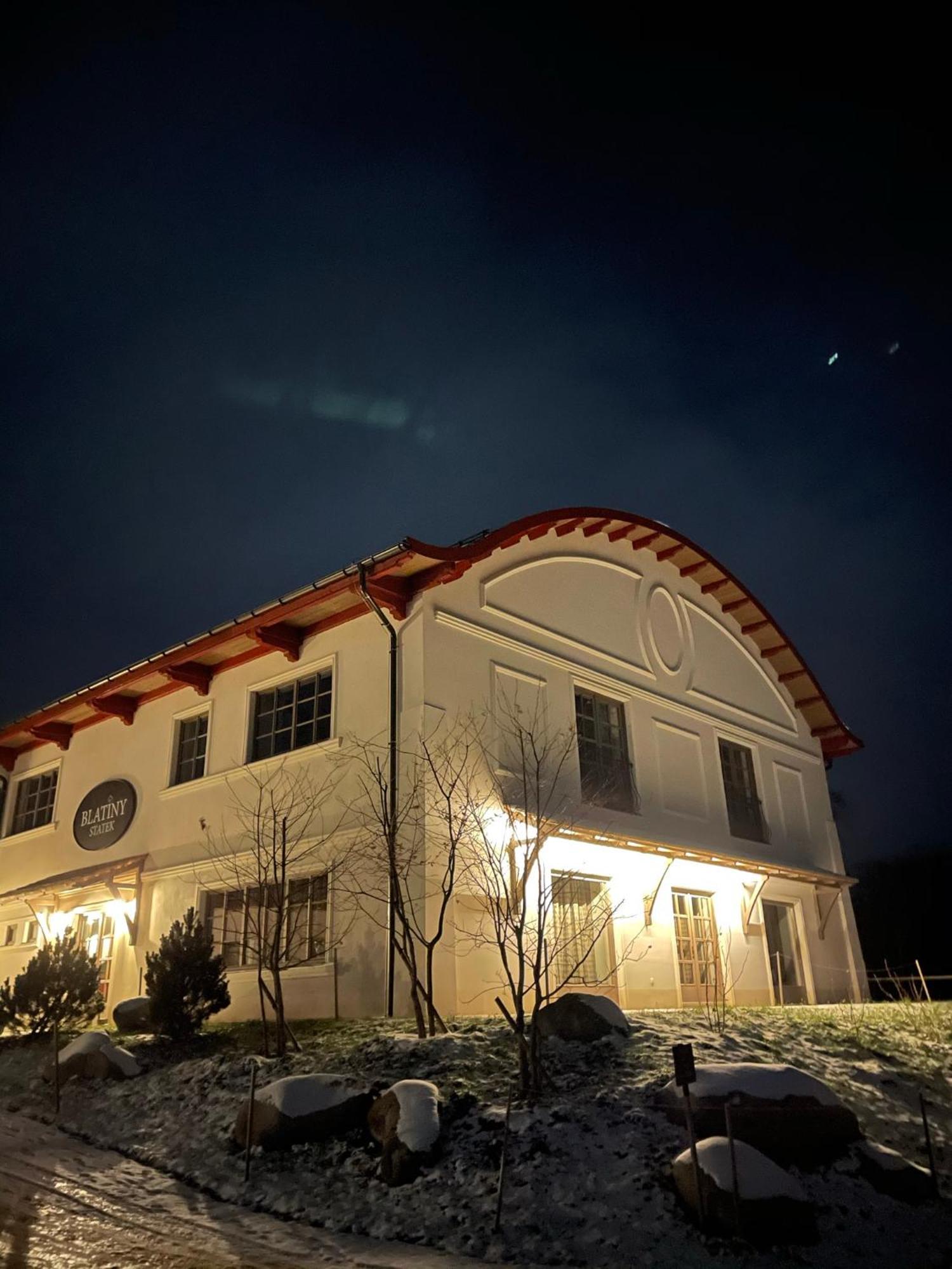 Statek Blatiny Hotel Snezne  Exterior photo